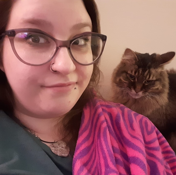 Meet your Posher, Melissa - Picture 1 of 1